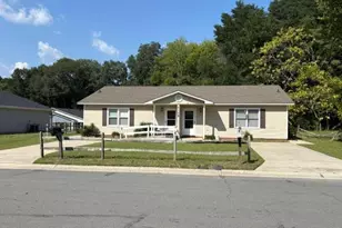 510 Orlando St, Fayetteville, NC 28306 - Photo 2