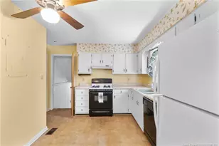 453 Bay Shore Dr, Fayetteville, NC 28311 - Photo 10