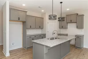 233 Kenwwod Dr, Fayetteville, NC 28311 - Photo 2