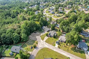 5607 Walkabout Rd, Hope Mills, NC 28348 - Photo 34