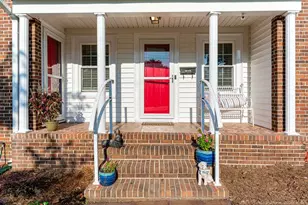 407 Pilot Ave, Fayetteville, NC 28303 - Photo 2