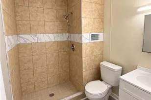 16941 Wagram Rd, Laurinburg, NC 28352 - Photo 12