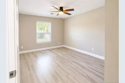 5717 Trevino Street, Hope Mills, NC 28348 - Photo 18