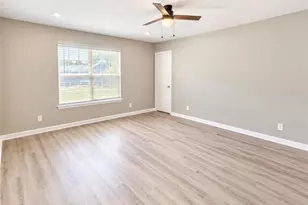 5717 Trevino St, Hope Mills, NC 28348 - Photo 12