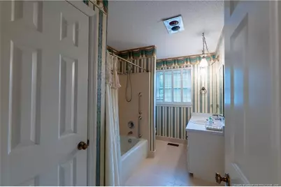 1813 Purdue Drive, Fayetteville, NC 28304 - Photo 20