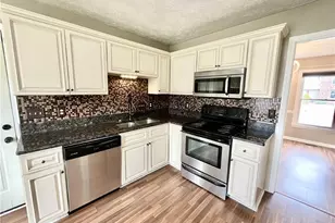 4206 Buckhurst Dr, Hope Mills, NC 28348 - Photo 10