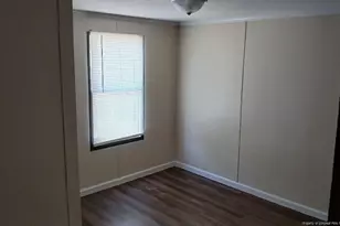 102 Singletary St, Raeford, NC 28376 - Photo 12