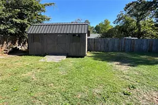 1916 Paisley Ave, Fayetteville, NC 28304 - Photo 22