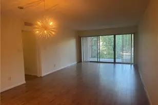 1100 Clarendon St, Fayetteville, NC 28305 - Photo 8