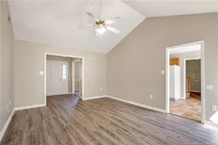 5021 Miranda Dr, Hope Mills, NC 28348 - Photo 8