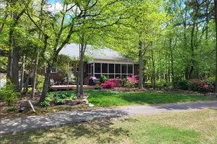 640 Chelsea Dr, Sanford, NC 27332 - Photo 4