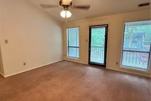 1853 Tryon Dr, Fayetteville, NC 28303 - Photo 2
