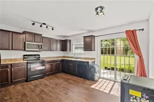 422 Botanical Ct, Bunnlevel, NC 28323 - Photo 12