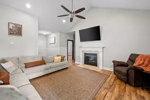 181 Cordelia Ct, Fayetteville, NC 28306 - Photo 6