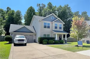 246 Ladden Ln, Raeford, NC 28376 - Photo 2