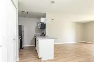 1128 Southwood Dr, Fayetteville, NC 28304 - Photo 2