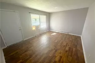 2101 Decor St, Fayetteville, NC 28304 - Photo 2