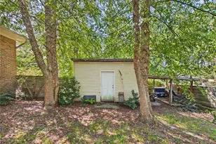 3602 Lakeshore Dr, Hope Mills, NC 28348 - Photo 28