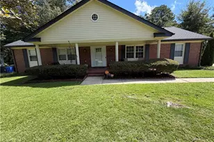 339 Colinwood Dr, Fayetteville, NC 28303 - Photo 2
