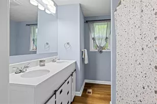 908 Doll St, Fayetteville, NC 28303 - Photo 8
