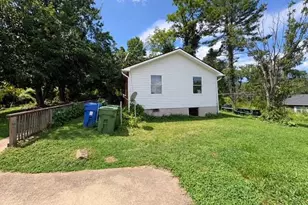 131 1/2 Wyatt St, Asheville, NC 28803 - Photo 4
