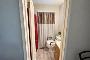 131 1/2 Wyatt St, Asheville, NC 28803 - Photo 14