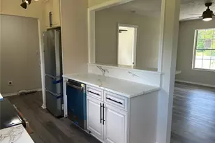 1435 Strickland Bridge Rd, Fayetteville, NC 28304 - Photo 12