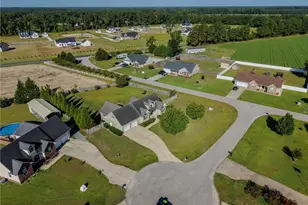 5604 Quiet Acres Ln, Wade, NC 28395 - Photo 2