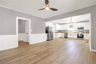 806 W Roseboro St, Roseboro, NC 28382 - Photo 8