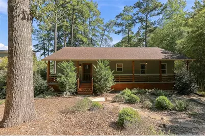 1393 Pennsylvania Avenue, Sanford, NC 27332 - Photo 2