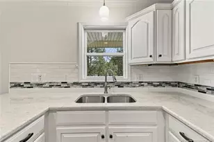 1393 Pennsylvania Ave, Sanford, NC 27332 - Photo 20