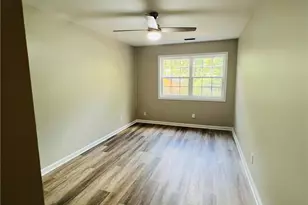 1215 Fernridge Dr, Sanford, NC 27332 - Photo 10