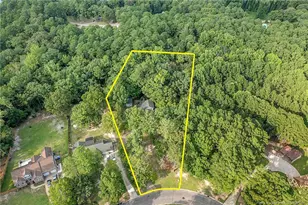 305 Oates Dr, Fayetteville, NC 28311 - Photo 2