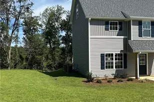 9748 Gooden Dr, Fayetteville, NC 28314 - Photo 2