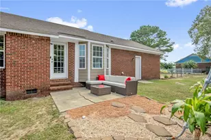 327 Grape Arbor Dr, Fayetteville, NC 28312 - Photo 24