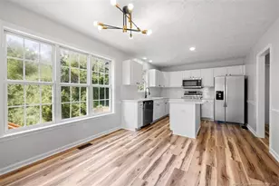 5325 Miranda Dr, Hope Mills, NC 28348 - Photo 14