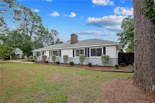 220 E David Parnell St, Parkton, NC 28371 - Photo 2