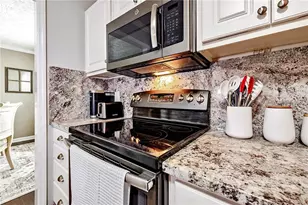 3332 Harbour Pointe Pl, Fayetteville, NC 28314 - Photo 8