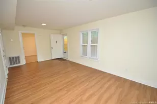 100 Carmichael Ct, Cary, NC 27511 - Photo 4