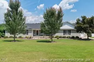 906 Walnut Dr, Erwin, NC 28339 - Photo 38