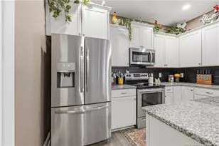 400 Jax Ct, Fayetteville, NC 28312 - Photo 14