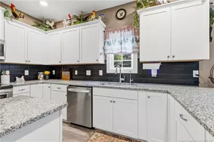 400 Jax Ct, Fayetteville, NC 28312 - Photo 14