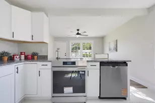 428 Perth St, Fayetteville, NC 28314 - Photo 12