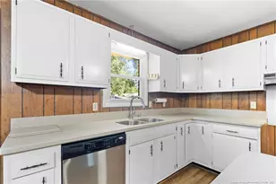 521 Longview Dr, Fayetteville, NC 28311 - Photo 14