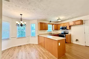 2401 Larwood Dr, Fayetteville, NC 28306 - Photo 14