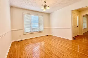 2401 Larwood Dr, Fayetteville, NC 28306 - Photo 6