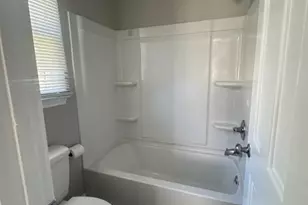 5815 Rivercroft Rd, Fayetteville, NC 28304 - Photo 6