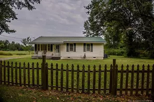 799 Cain Rd, Saint Pauls, NC 28384 - Photo 8