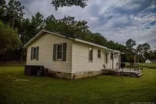 799 Cain Rd, Saint Pauls, NC 28384 - Photo 10