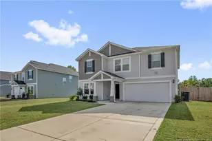 204 Hornet Dr, Raeford, NC 28376 - Photo 2